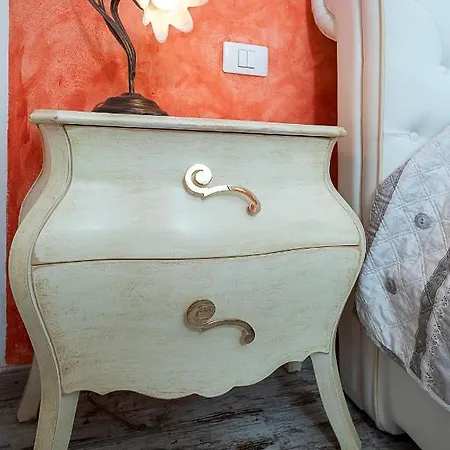 Rustico Petra - Regarda Travel Nyaraló Bardolino