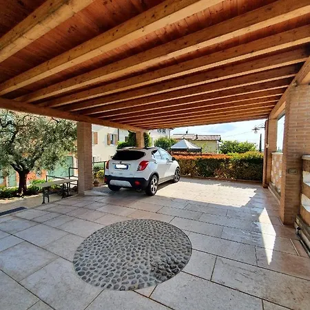 Nyaraló Rustico Petra - Regarda Travel *