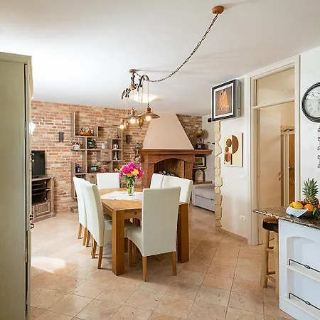 بيت للعطل Rustico Petra - Regarda Travel *